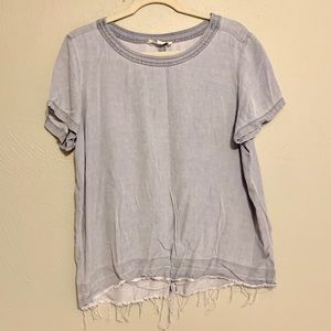 Two by Vince Camuto Faded Chambray Tee